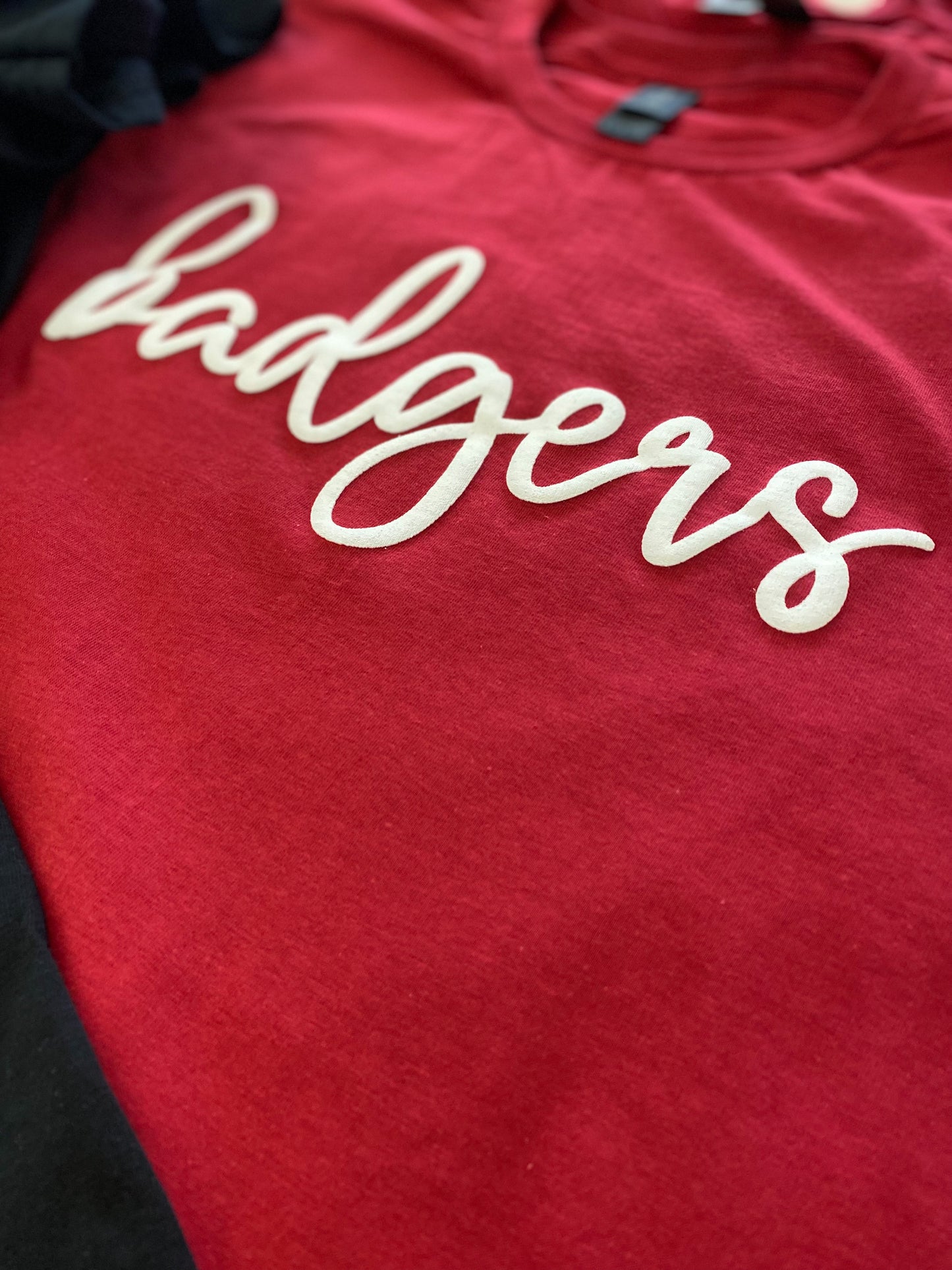 Badgers Cursive Puff