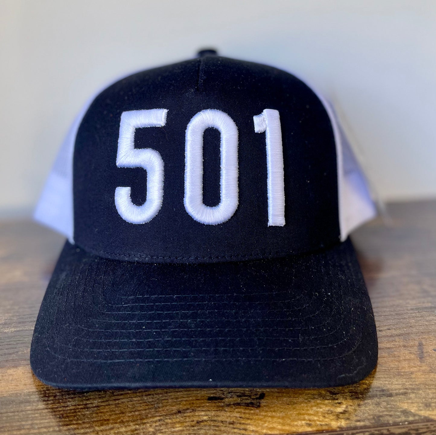 501 Mesh Trucker Hat